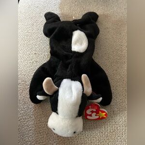 Ty Beanie Babies Daisy the Cow Plush - Black and White